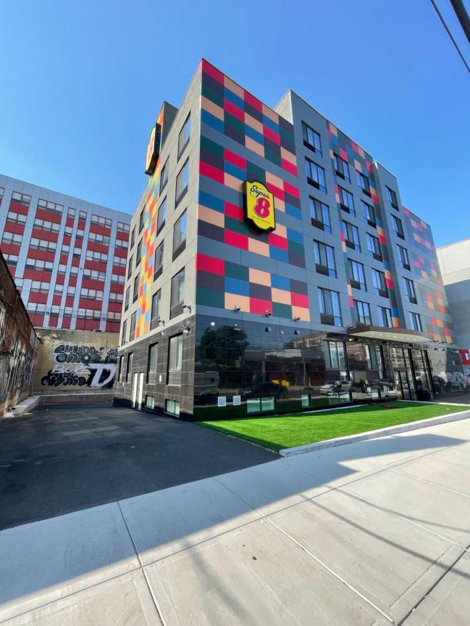 Super 8 By Wyndham Brooklyn Williamsburg 호텔 뉴욕 외부 사진